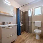 Trinetta * Valtura