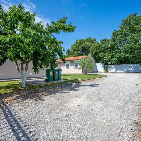 Trinetta Holiday home Valtura
