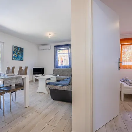 Holiday home Trinetta *