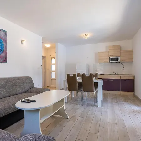Trinetta Holiday home Valtura